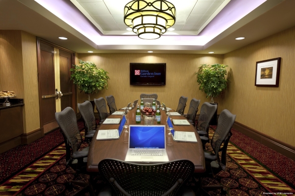 Hilton Garden Inn Toronto Airport
